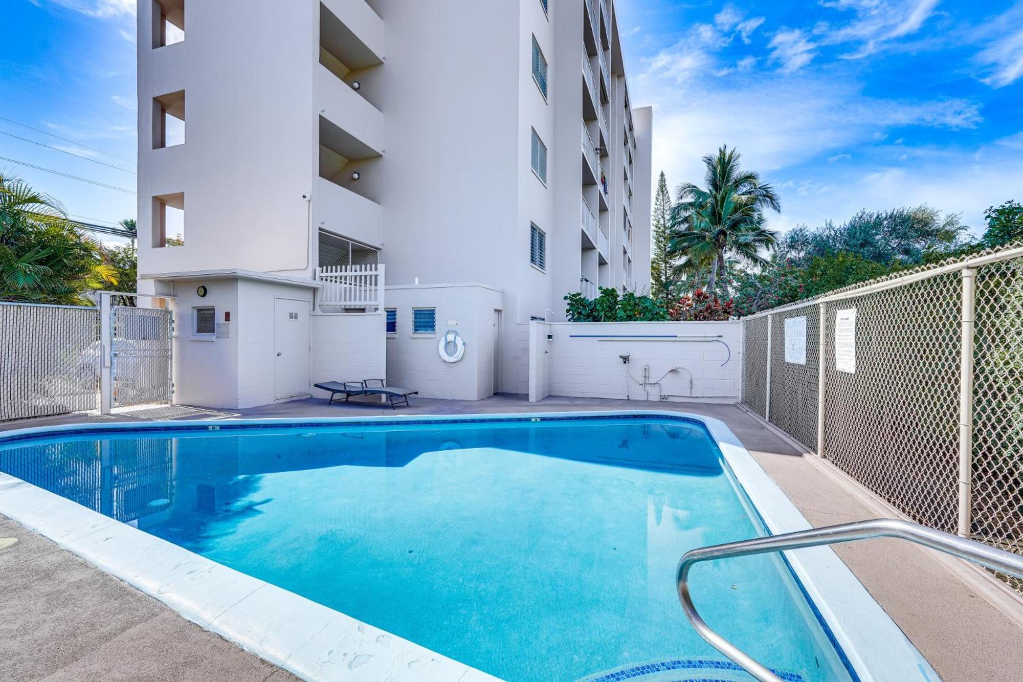 Kailua-Kona Condo With Balcony Walk To The Beach! Exteriör bild